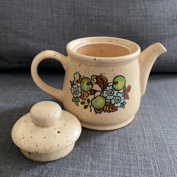 Sadler England Vintage Teapot - Picture 5 of 9